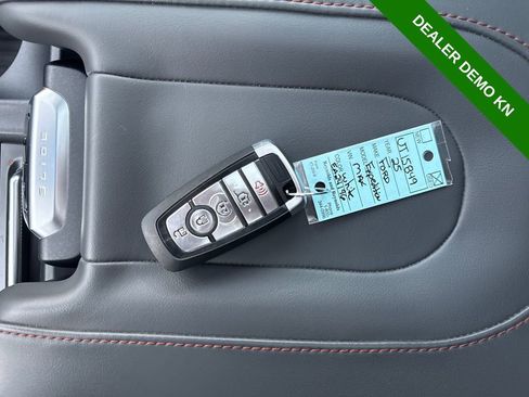 Used 2025 Ford Expedition Max Active image 41