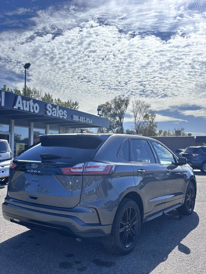 Used 2024 Ford Edge ST-Line AWD/4WD image 4