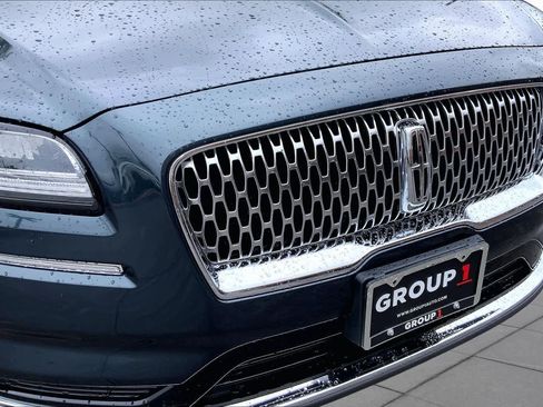Used 2023 Lincoln Nautilus FWD w/ Premium Package image 28