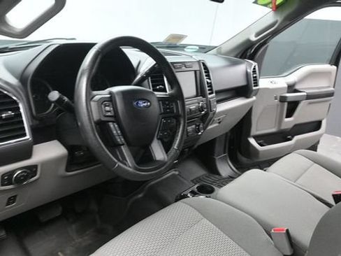 Used 2016 Ford F150 XLT w/ Equipment Group 302A Luxury AWD/4WD image 17