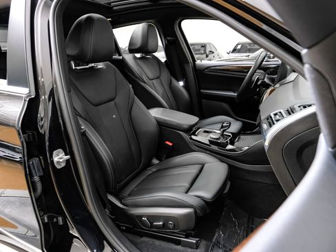 Used 2024 BMW X4 xDrive30i image 38