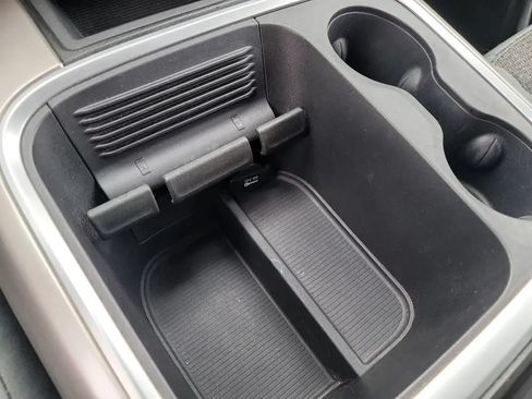Used 2017 RAM 1500 Big Horn AWD/4WD image 23