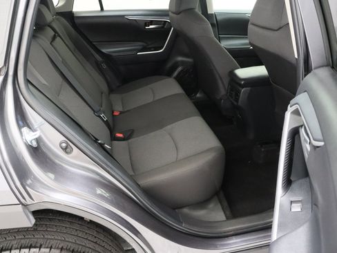 Certified 2025 Toyota RAV4 XLE FWD image 34