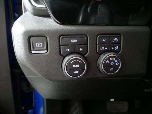 Used 2022 Chevrolet Silverado 1500 RST w/ RST All Star Premium Package image 26