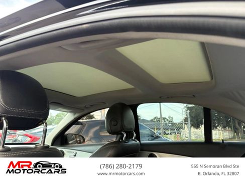 Used 2015 Mercedes-Benz C 300 Sedan image 11