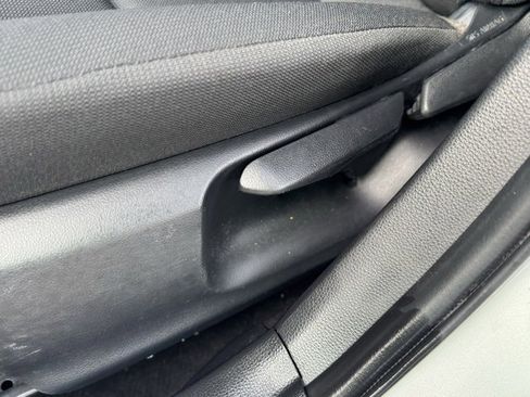 Used 2024 Toyota Corolla LE image 9