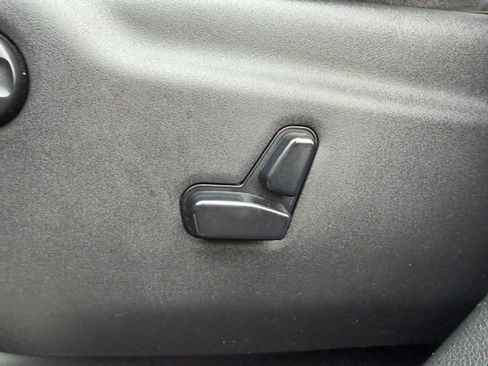 Used 2020 Jeep Grand Cherokee High Altitude image 19