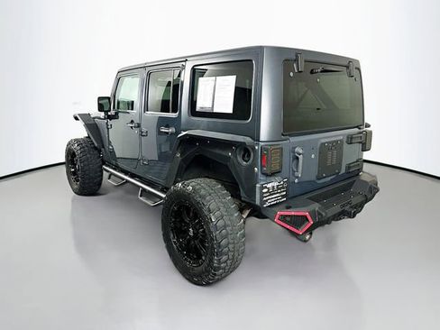 Used 2018 Jeep Wrangler Unlimited Sport S image 5