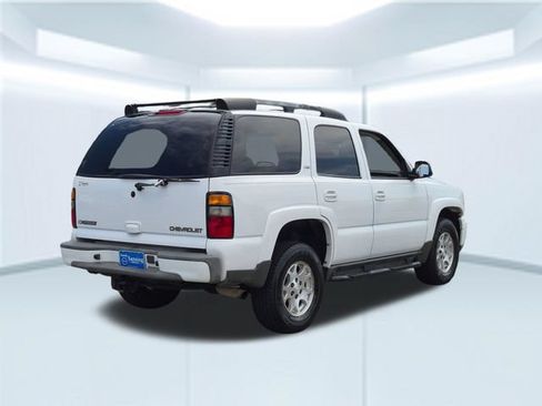 Used 2005 Chevrolet Tahoe Z71 w/ Preferred Equipment Group AWD/4WD image 6