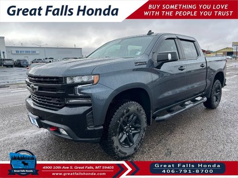 Used 2021 Chevrolet Silverado 1500 LT Trail Boss w/ Convenience Package II AWD/4WD image 3