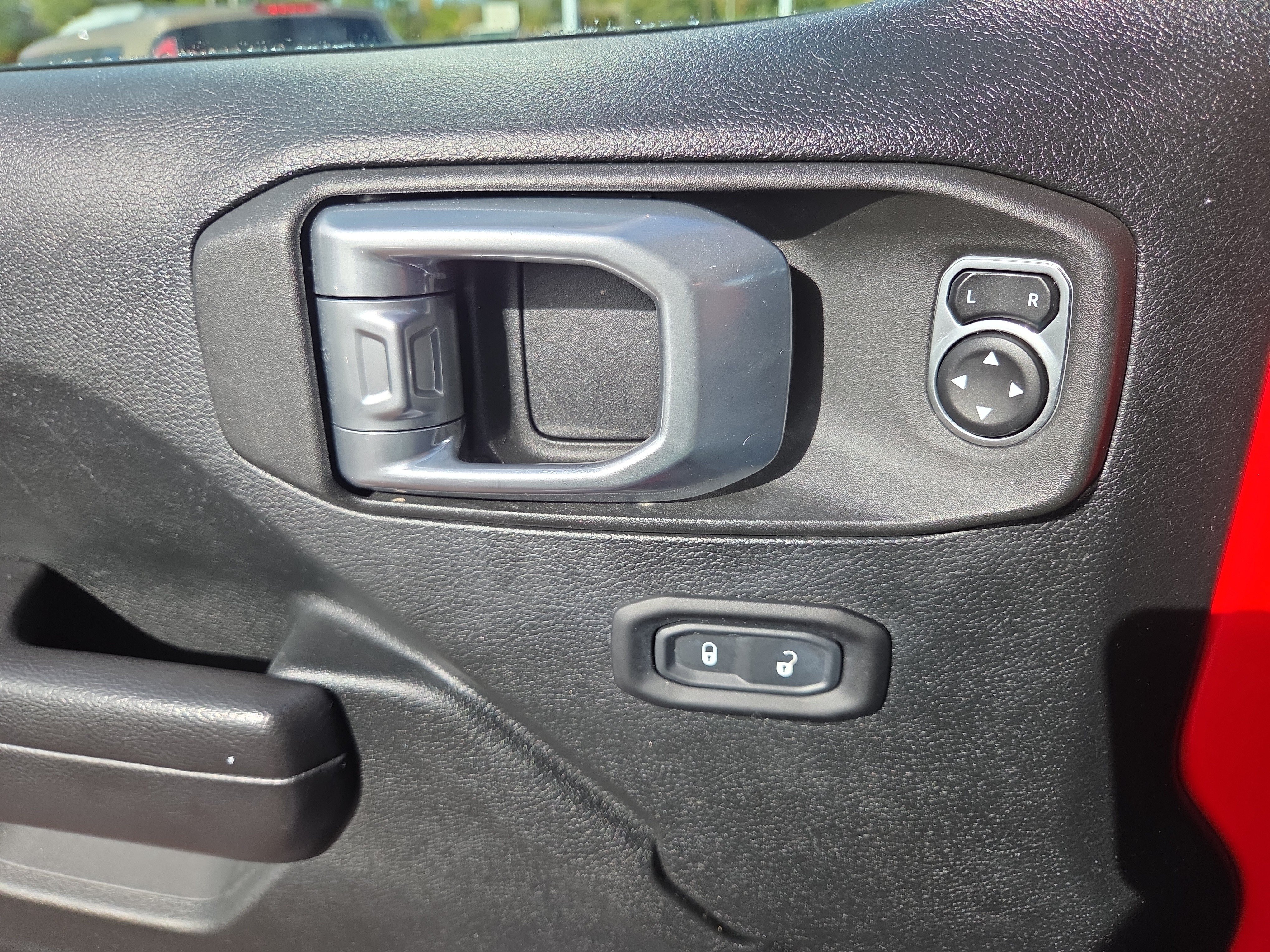 Used 2021 Jeep Wrangler Unlimited Sport AWD/4WD image 28