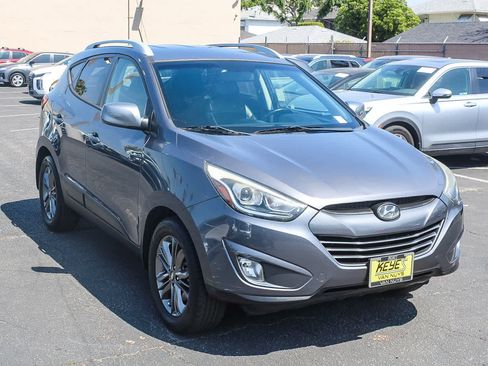 Used 2014 Hyundai Tucson SE image 3