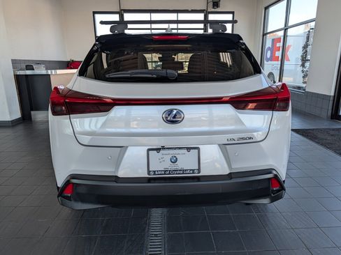 Used 2020 Lexus UX 250h w/ Premium Package image 4