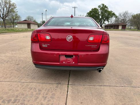 Used 2011 Buick Lucerne CXL w/ Driver Confidence Package image 25