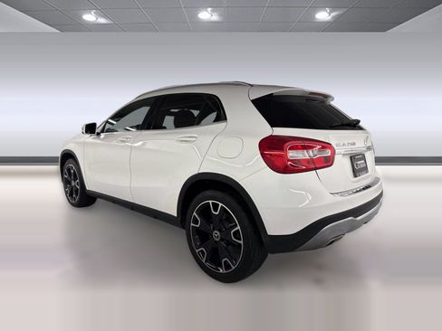 Certified 2019 Mercedes-Benz GLA 250 image 3