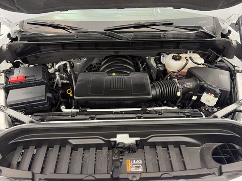 Used 2025 GMC Sierra 1500 SLT AWD/4WD image 10