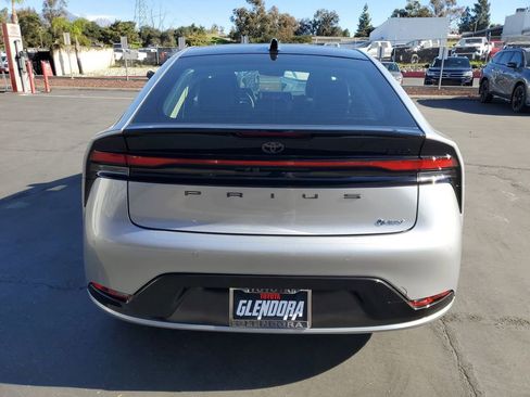New 2026 Toyota Prius Limited image 4