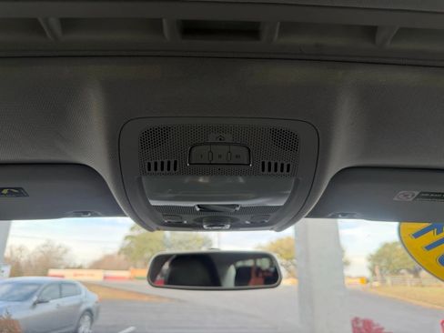 Used 2011 Audi A4 2.0T Premium image 18