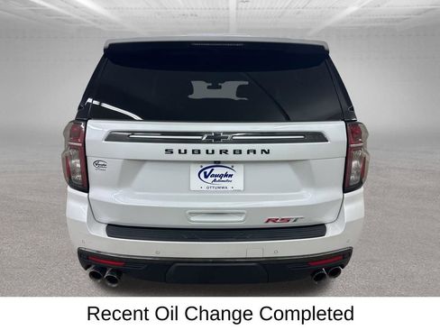 Certified 2022 Chevrolet Suburban RST w/ Sport Performance Package image 12