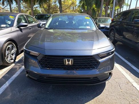 Certified 2025 Honda Accord EX-L image 2