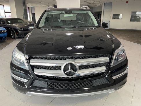 Used 2014 Mercedes-Benz GL 450 4MATIC image 2