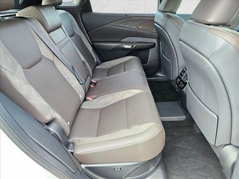 Used 2025 Lexus RX 450h AWD w/ Convenience Package image 21