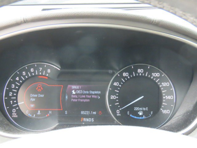 Used 2016 Lincoln MKX Reserve w/ Driver Assistance Package FWD image 26