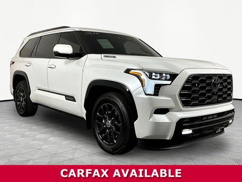 Used 2024 Toyota Sequoia Platinum AWD/4WD image 3