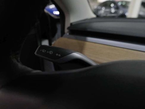 Used 2023 Tesla Model 3 Standard Range RWD image 36