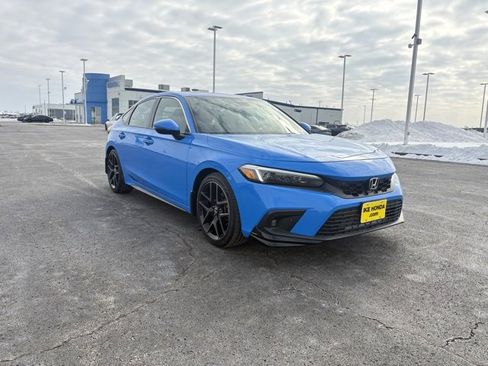 Certified 2022 Honda Civic Sport Touring image 9