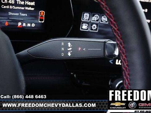 New 2025 Chevrolet Blazer EV RS image 32