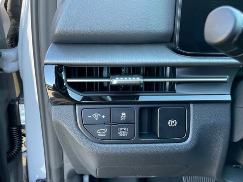 New 2026 Kia Sportage X-Line AWD/4WD image 10