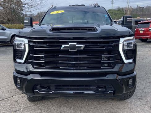 Used 2024 Chevrolet Silverado 3500 LTZ w/ LTZ Plus Package image 27