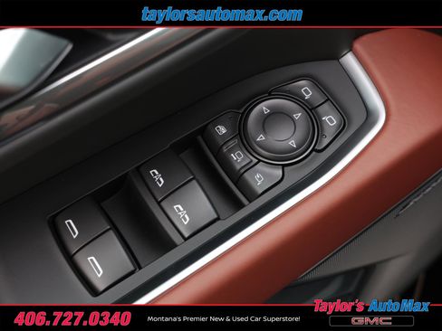 New 2026 GMC Sierra 2500 Denali Ultimate w/ LPO, Black Badging Package image 38