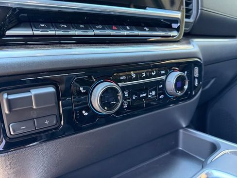 Certified 2026 Chevrolet Silverado 1500 LT Trail Boss w/ LT Trail Boss Premium Package AWD/4WD image 17