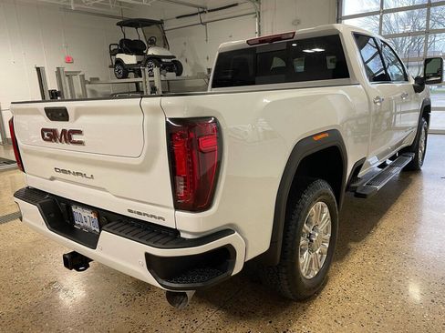Used 2023 GMC Sierra 2500 Denali image 11