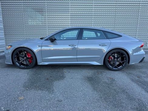 New 2026 Audi RS 7 Performance image 2