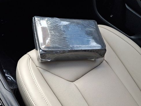 Certified 2023 Subaru Impreza 2.0i Limited image 25