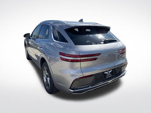Used 2026 Genesis GV70 2.5T Advanced AWD/4WD image 7