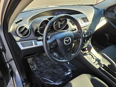 Used 2012 MAZDA MAZDA3 i Sport FWD image 18