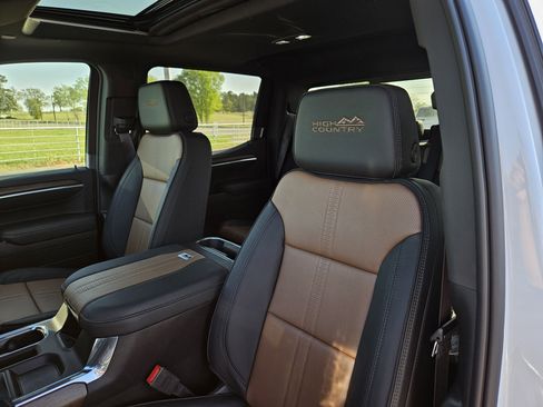 New 2026 Chevrolet Silverado 1500 High Country w/ Technology Package image 11