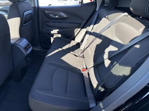Used 2024 GMC Terrain SLE image 17