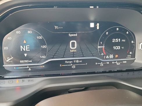 Used 2022 GMC Yukon Denali w/ Denali Premium Package AWD/4WD image 17