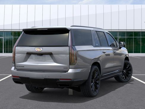 New 2026 Cadillac Escalade ESV Platinum Sport w/ LPO, ONYX Package AWD/4WD image 4