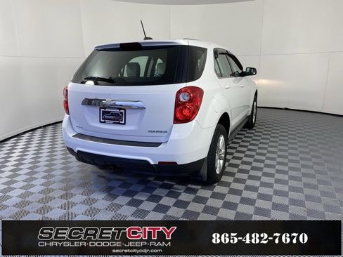 Used 2015 Chevrolet Equinox LS image 7