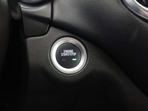 Used 2024 Chevrolet Equinox LT AWD/4WD image 34