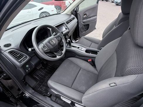 Used 2019 Honda HR-V LX image 25