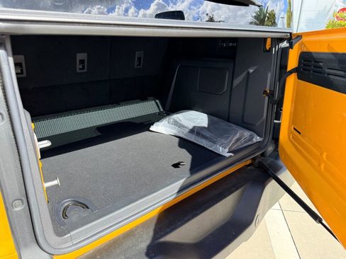 Used 2022 Ford Bronco Wildtrak image 13