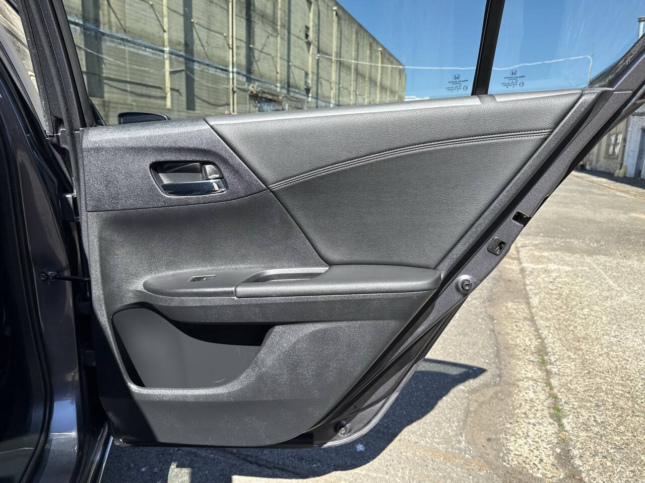 Used 2013 Honda Accord EX-L image 19
