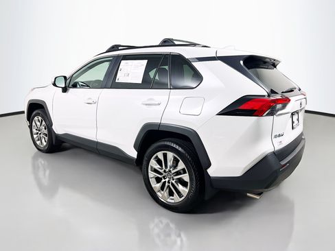 Used 2025 Toyota RAV4 XLE Premium w/ Weather Package FWD image 8